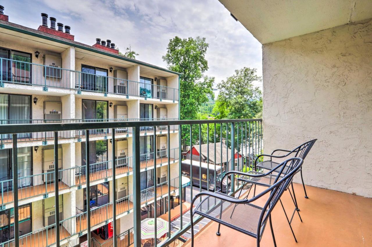 Condo With Balcony, Walk To Dtwn Gatlinburg Fun Dış mekan fotoğraf